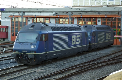 Re 465