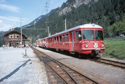 Be 4/4 511 mit ABt 1711