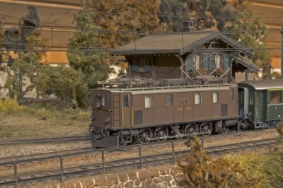 RhB Ge 4/6 353