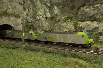 BLS Re 485