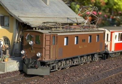 RhB Ge 4/6 353