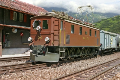 RhB Ge 4/6 353